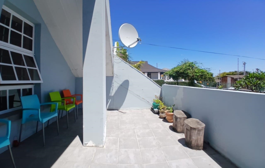 2 Bedroom Property for Sale in Mossel Bay Central Western Cape